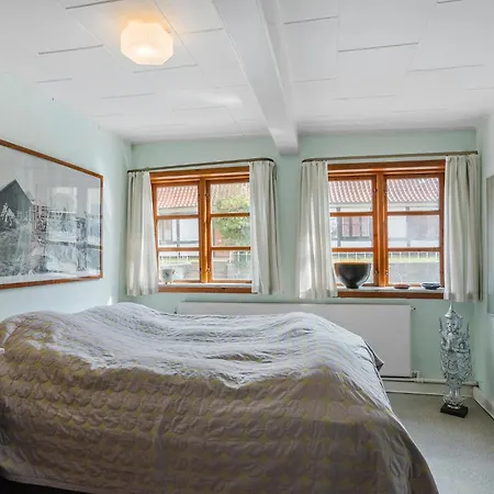 3 Bedroom In *