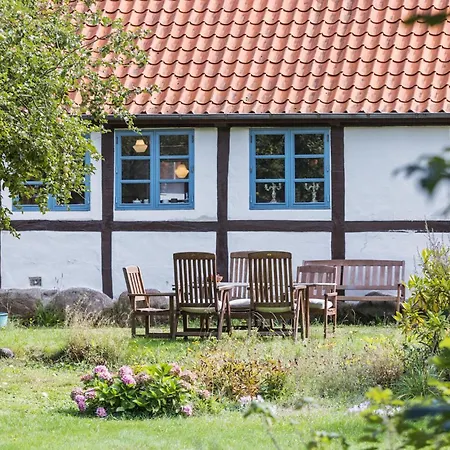 3 Bedroom In Holiday home